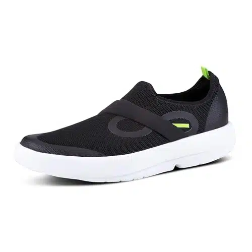 OOFOS Unisex OOcloog, Black   Mens , Womens   Lightweight Recovery Footwear   Reduces Stress on Feet, Joints & Back   Machine Washable